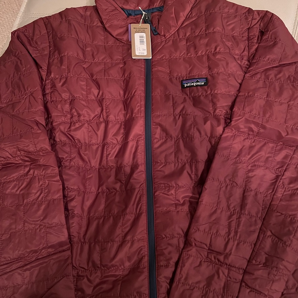 Patagonia nano puff jacket